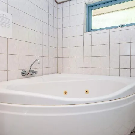 8 Person In B Rkop Holiday home Borkop